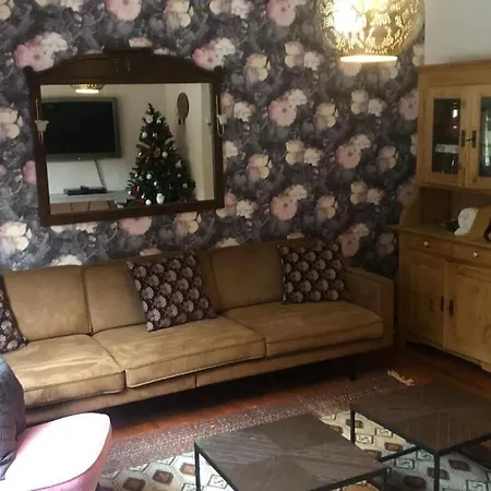 1 Bedroom Holiday home